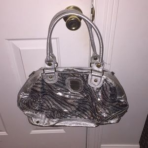 Bagtique Metallic purse